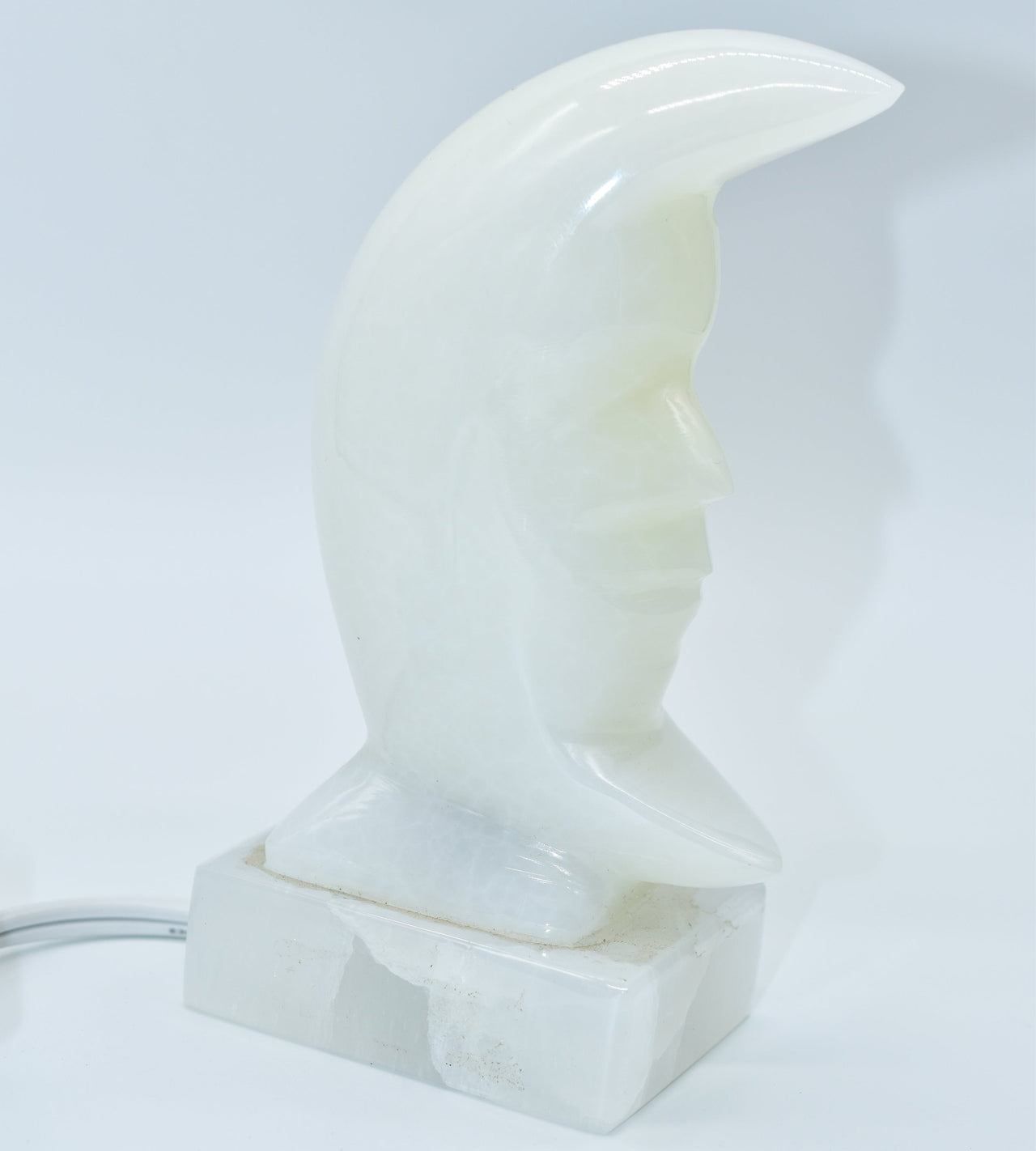 White Onyx Crescent Moon Lamp